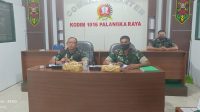 Kasdim Mengikuti Vidcon Penyaluran Bantuan Tunai Pangan TNI untuk PKL dan Kios Warung