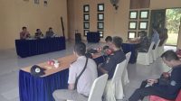 Rapat Pembentukan Panitia Upacara Bendera HUT Kemerdekaan RI ke-77 Dihadiri Wakil Komandan Satgas Pamtas RI-Malaysia Yonif 645/Gty