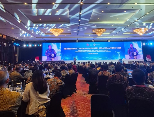 Ketua Komite IV DPD RI Ahmad Nawardi Menegaskan Kredit Perbankan 2026 Harus Mengarah ke Sektor Produktif Daerah Ketua Komite IV DPD RI Ahmad Nawardi Menegaskan Kredit Perbankan 2026 Harus Mengarah ke Sektor Produktif Daerah