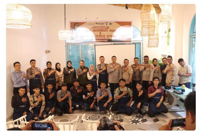 Kapolres Binjai Buka Pelatihan Barista, Dorong Peningkatan Keterampilan dan Pemberdayaan Ekonomi Masyarakat Kapolres Binjai Buka Pelatihan Barista, Dorong Peningkatan Keterampilan dan Pemberdayaan Ekonomi Masyarakat